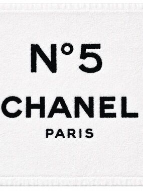 CHANEL SET: No5 Factory 5 White Cotton Logo Towel + Black Logo Drawstring Pouch